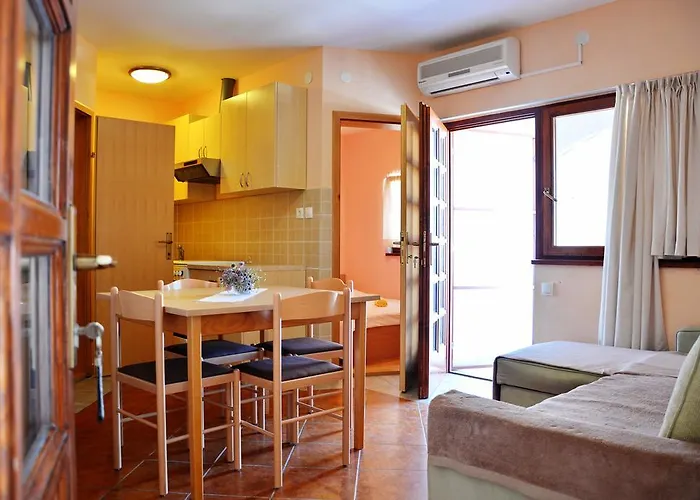Joza Apartment