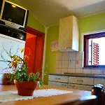 Joza Apartman Vir