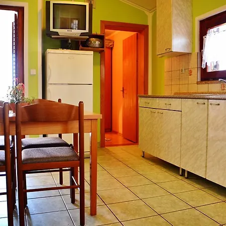 Appartement Joza Vir