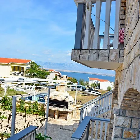 Apartments Joza Vir